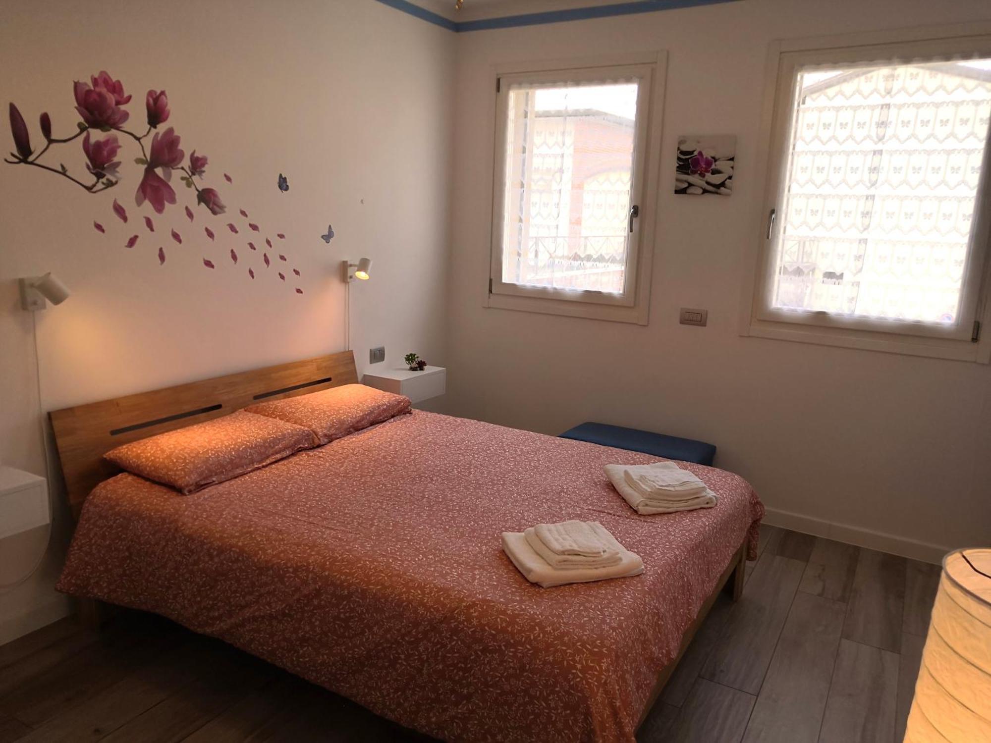 Butterfly Apt In Suna With Garage Verbania Exterior photo